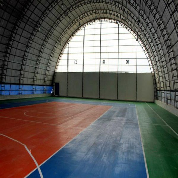 سالن ورزشی و استخر